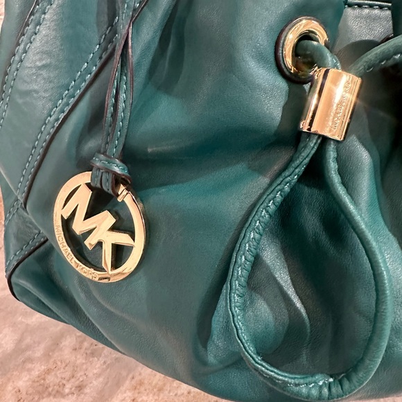 Gorgeous barely used Ludlum drawstring Michael Kors - Picture 8 of 9